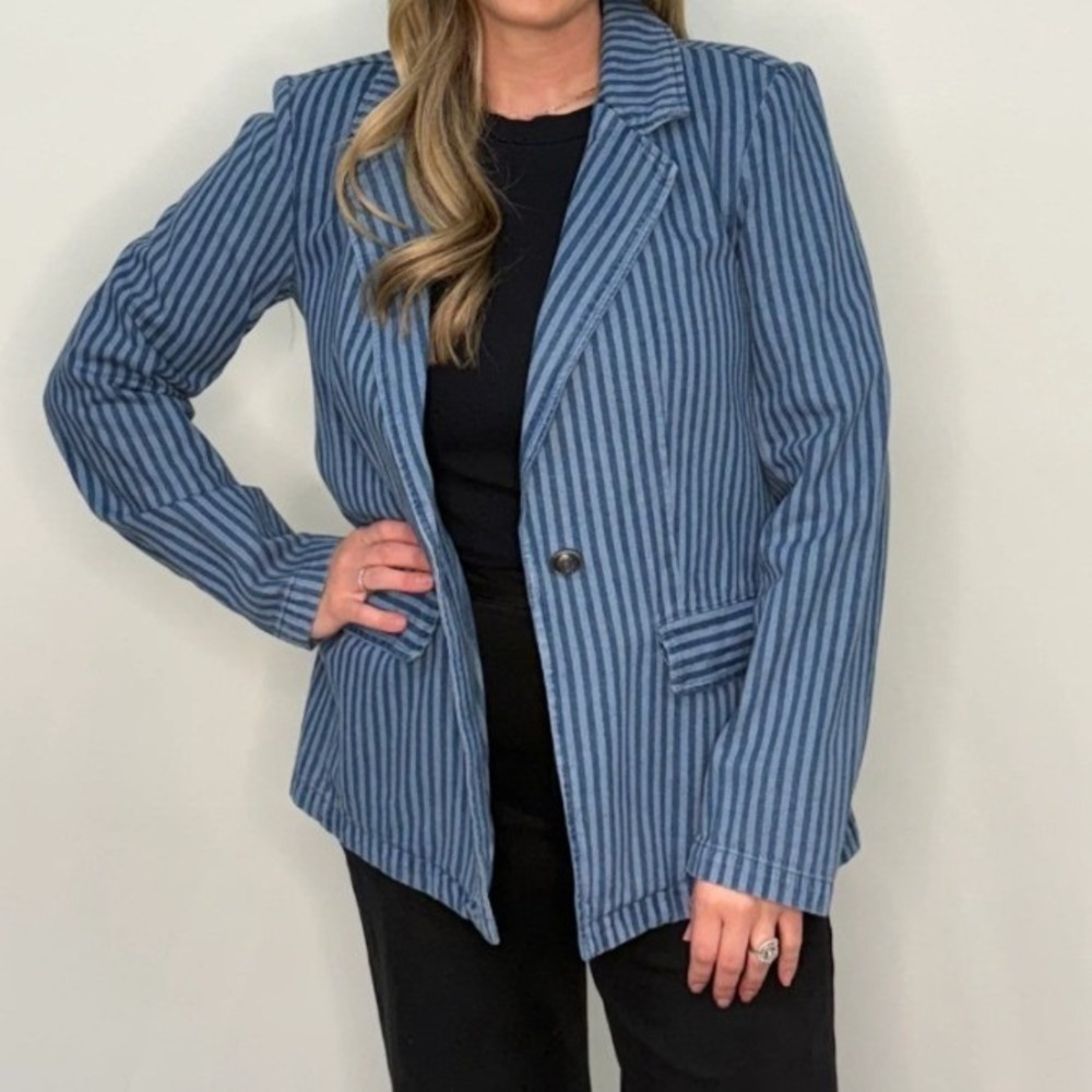 NWT Velvet Heart Blue Stripe 100% Cotton Denim Single Button Blazer - Size M